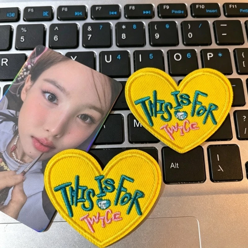 New 1PCS TWICES Self-Adhesive  - đánh giá và giá Sticker Luggage Decorative